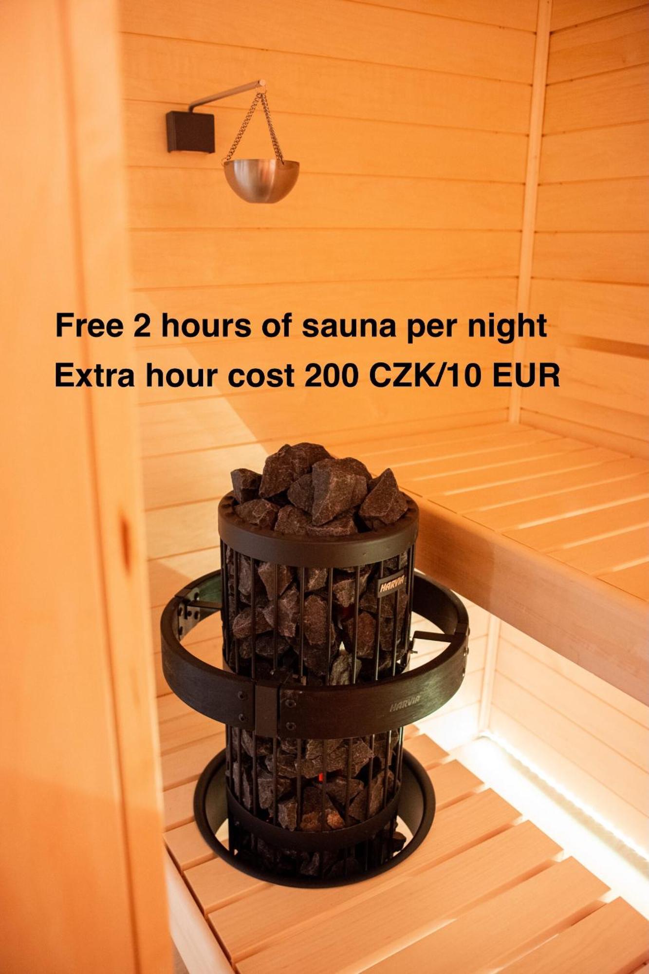 Sauna Studio Near Centre/Airport Прага Екстериор снимка